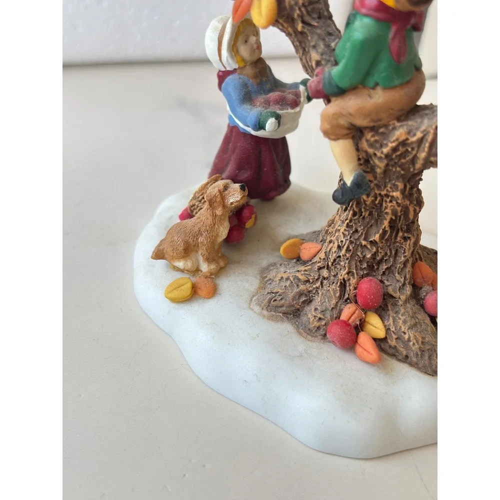 Department 56 Village Accessories Up In The Apple Tree Figurine 56.56640 Autumn